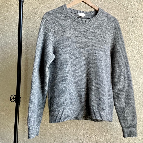 Men’s club monaco sweater - Picture 3 of 4
